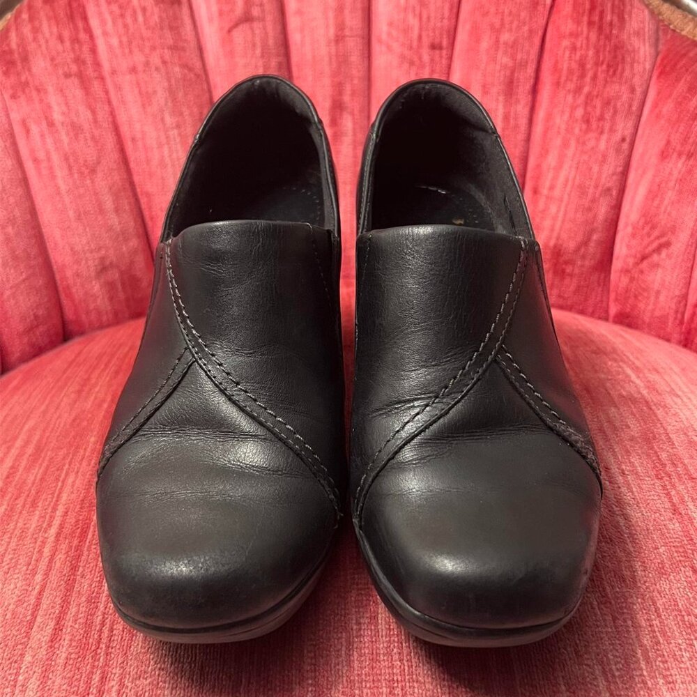 Clarks Brand Leather Slip On Leather Ankle Bootie with Heel - Women's Size 7.5